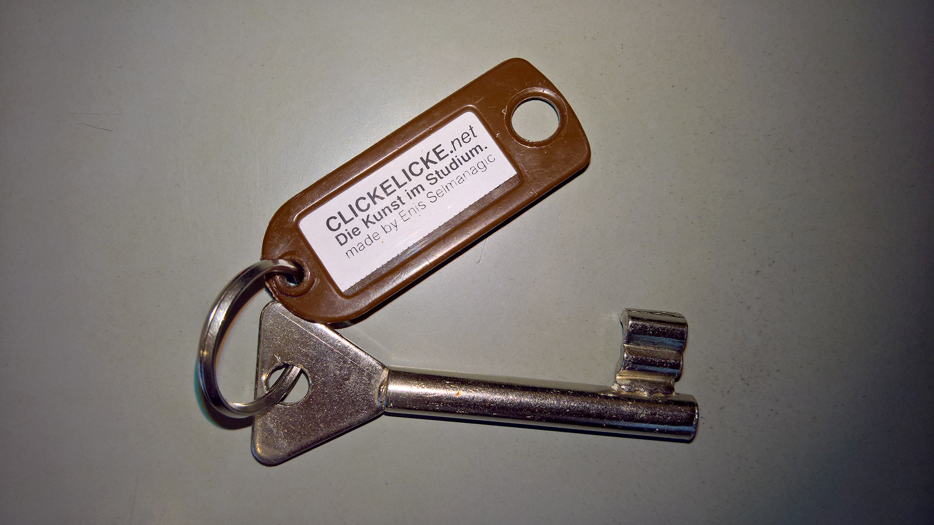 clickelicke.net - about of studies ,studio, library,space & sear